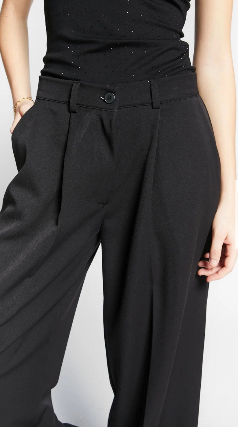 Pantalon Classique week-end black Indee